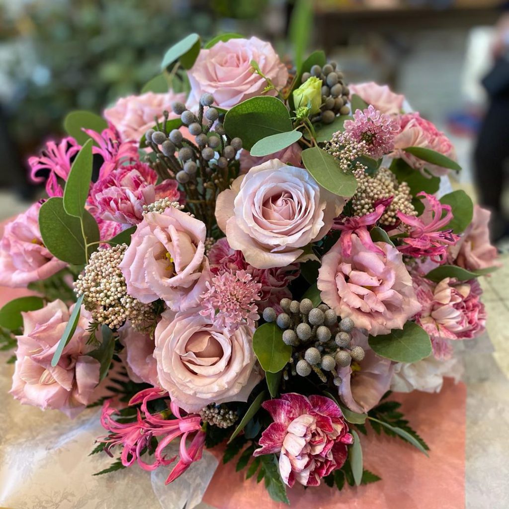 柔らかなくすみ系ピンク